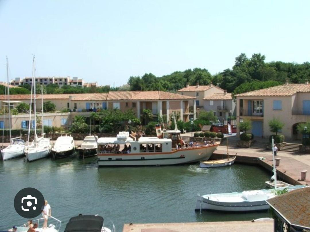 T2 Au Coeur Du Golfe De Saint Tropez Apartment Коголен Екстериор снимка